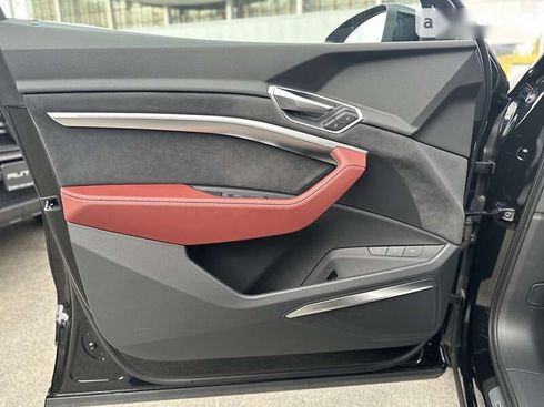 Audi e-tron S 2022 - фото 22
