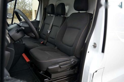 Renault Trafic 2016 - фото 20