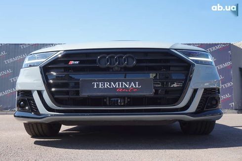 Audi A8 2021 - фото 11