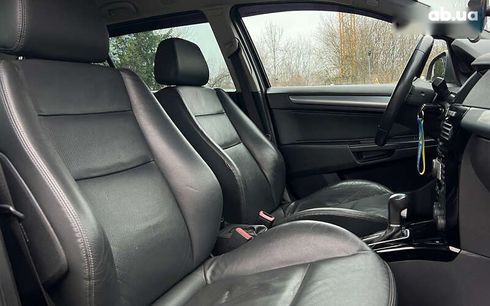 Opel Astra 2010 - фото 20