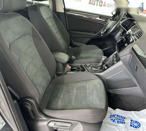 Volkswagen Tiguan Allspace 2018 - фото 11