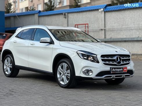 Mercedes-Benz GLA-Класс 2017 белый - фото 3