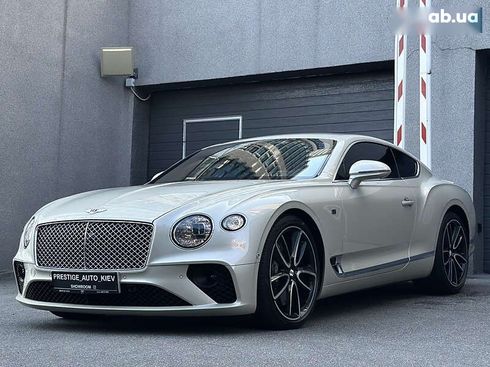 Bentley Continental GT 2018 - фото 10