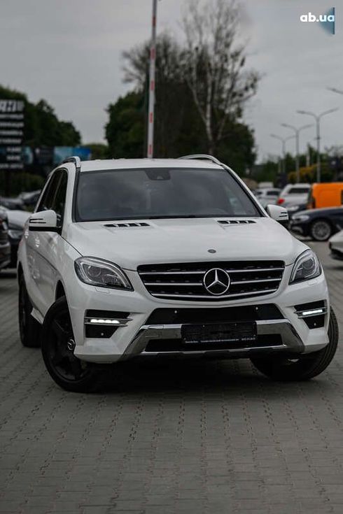 Mercedes-Benz M-Класс 2013 - фото 4