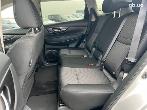 Nissan Rogue 2017 серый - фото 37