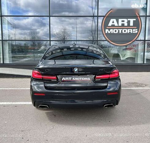 BMW 5 серия 2020 - фото 6