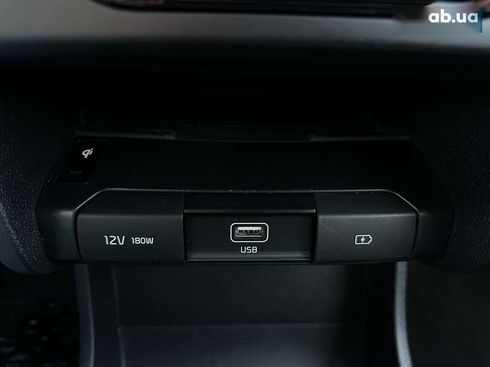 Kia Niro 2022 - фото 12