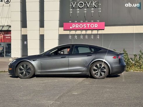 Tesla Model S 2021 - фото 9