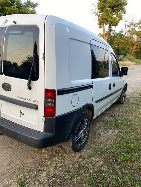 Opel Combo Life 2005 белый - фото 3