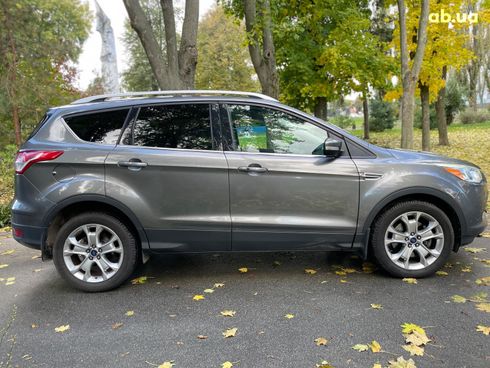 Ford Escape 2013 серый - фото 9