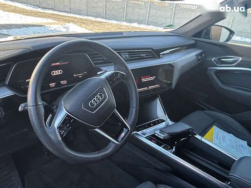 Audi E-Tron 2021 - фото 27