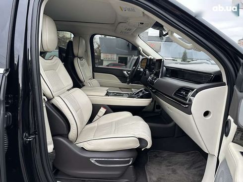 Lincoln Navigator 2019 - фото 30