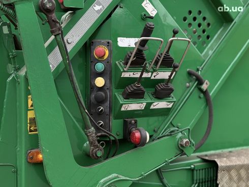 Renault Premium 2010 красный - фото 8