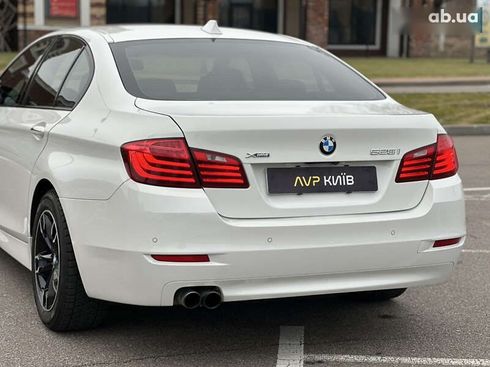 BMW 5 серия 2016 - фото 30