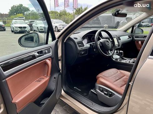 Volkswagen Touareg 2017 - фото 13