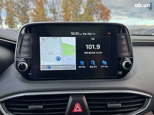 Hyundai Santa Fe 2019 - фото 19