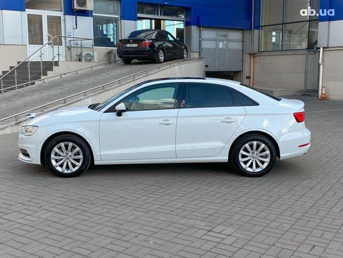 Audi A3 2015 белый - фото 7