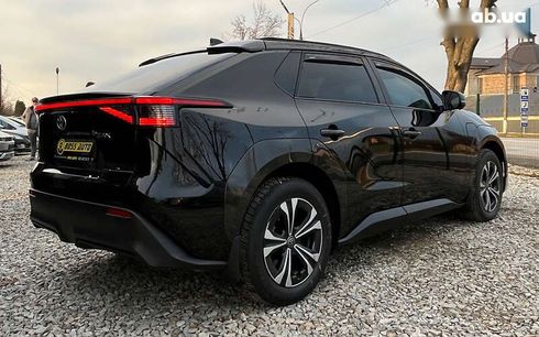 Toyota bZ 2022 - фото 7