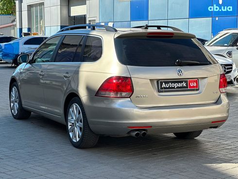 Volkswagen Jetta 2013 бежевый - фото 9