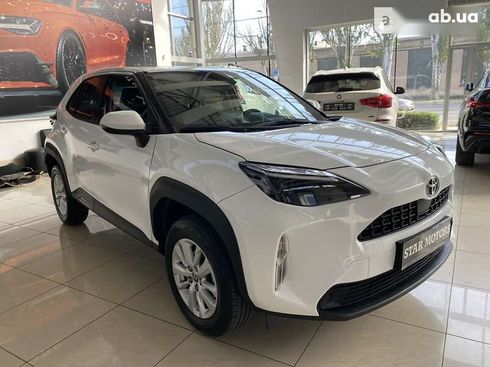Toyota Yaris Cross 2021 - фото 7