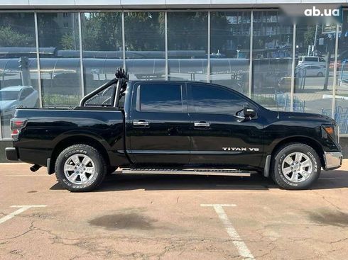 Nissan Titan 2018 - фото 8