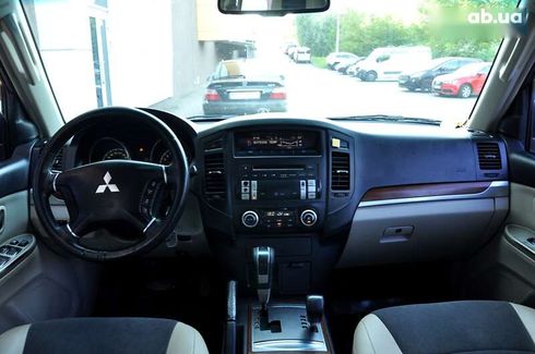 Mitsubishi Pajero Wagon 2007 - фото 29