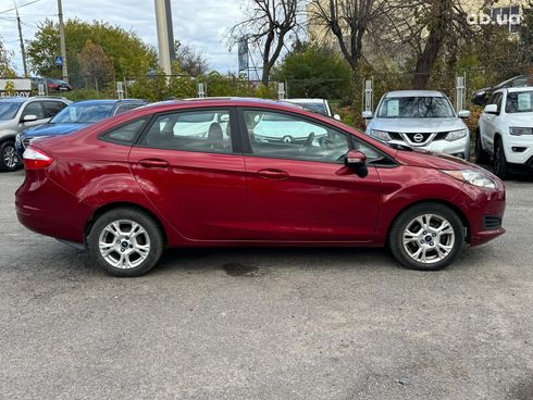 Ford Fiesta 2016 красный - фото 5