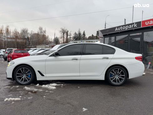 BMW 5 серия 2018 белый - фото 9