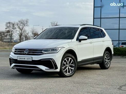 Volkswagen Tiguan 2021 - фото 11