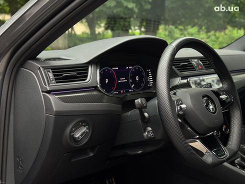 Skoda Superb 2022 серый - фото 26