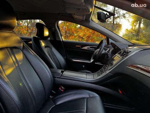 Lincoln MKZ 2016 серый - фото 67