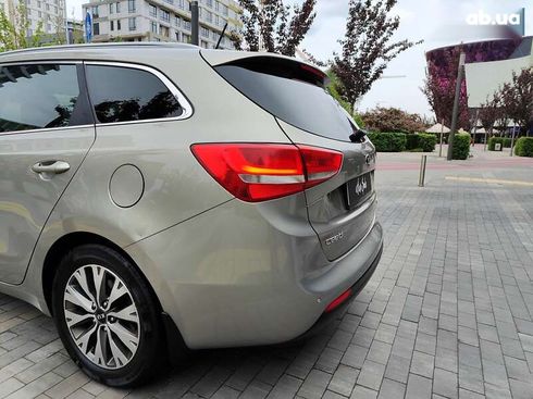 Kia Cee'd 2016 - фото 14
