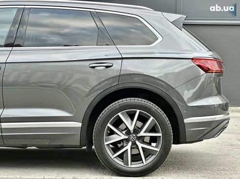 Volkswagen Touareg 2021 - фото 12