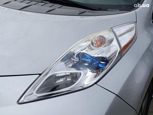Nissan Leaf 2016 серый - фото 3