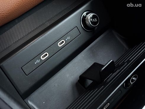 Audi Q4 e-tron 2023 белый - фото 95