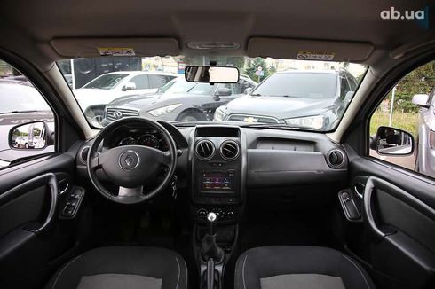 Renault Duster 2016 - фото 12