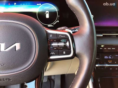 Kia Carnival 2021 - фото 26