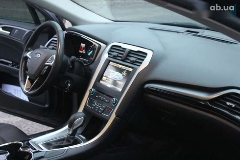 Ford Fusion 2016 - фото 24