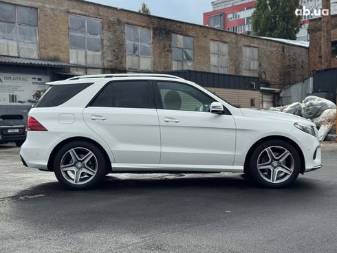 Mercedes-Benz GLE-Class 2016 белый - фото 16