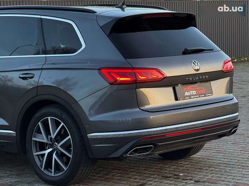 Volkswagen Touareg 2020 - фото 21