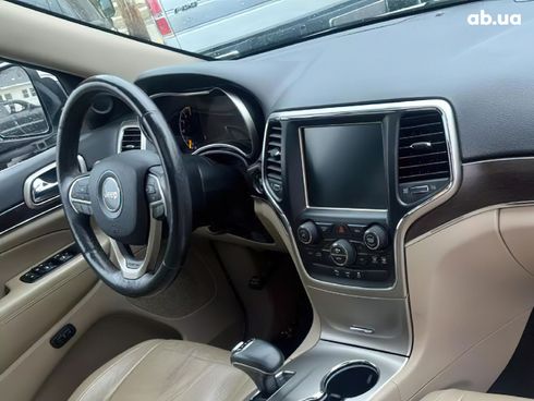 Jeep Grand Cherokee 2014 белый - фото 9