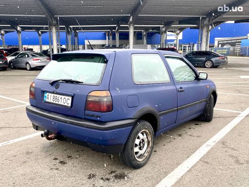 Volkswagen Golf 1996 синий - фото 9