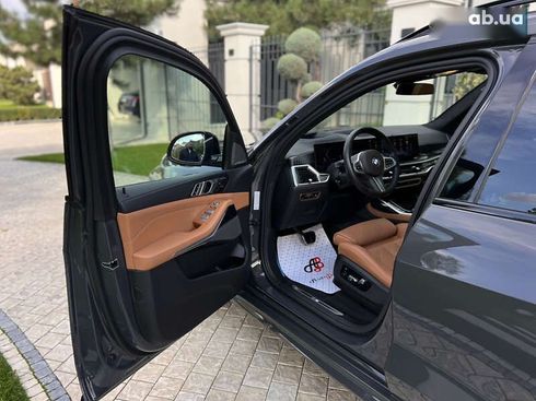 BMW X7 2022 - фото 26