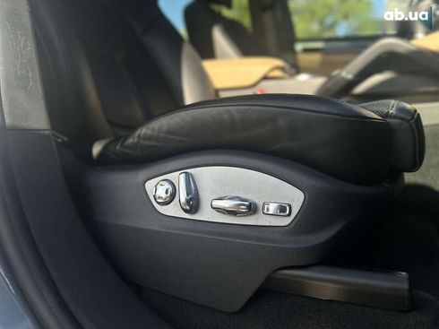 Porsche Cayenne 2017 - фото 16