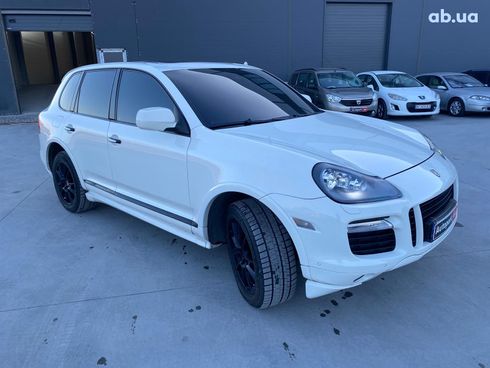 Porsche Cayenne 2008 белый - фото 7