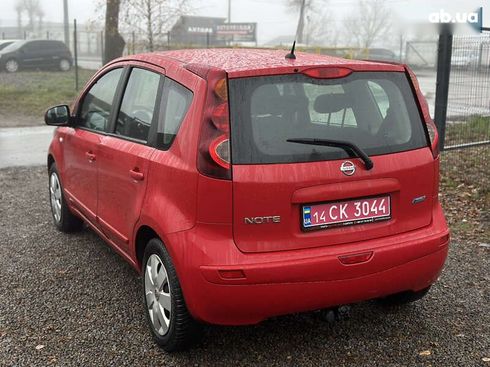 Nissan Note 2010 - фото 10