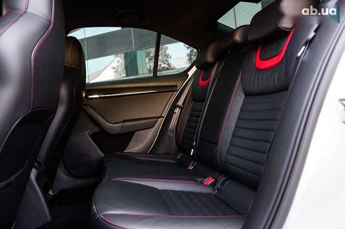 Skoda Octavia 2014 - фото 12