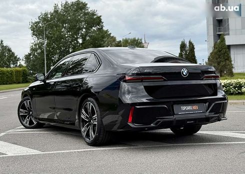 BMW 7 серия 2025 - фото 11