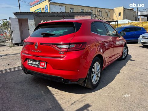 Renault Megane 2017 красный - фото 5