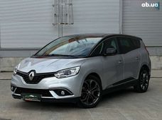 Продаж вживаних Renault Scenic в Київській області - купити на Автобазарі